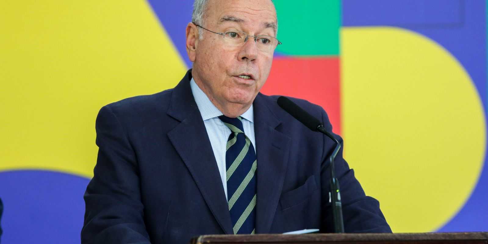 gaza:-com-fronteira-fechada,-brasileiros-retornam-para-abrigos