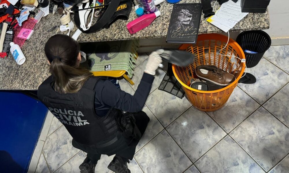 foto-de-delegado-que-investiga-milicia-e-encontrada-em-arquivo-de-sargento-da-pm-investigado-por-homicidio,-tortura-e-roubo