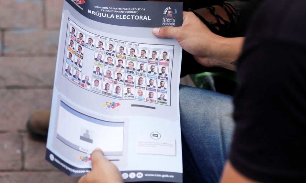 justica-da-venezuela-inicia-pericia-de-atas-e-documentos-eleitorais