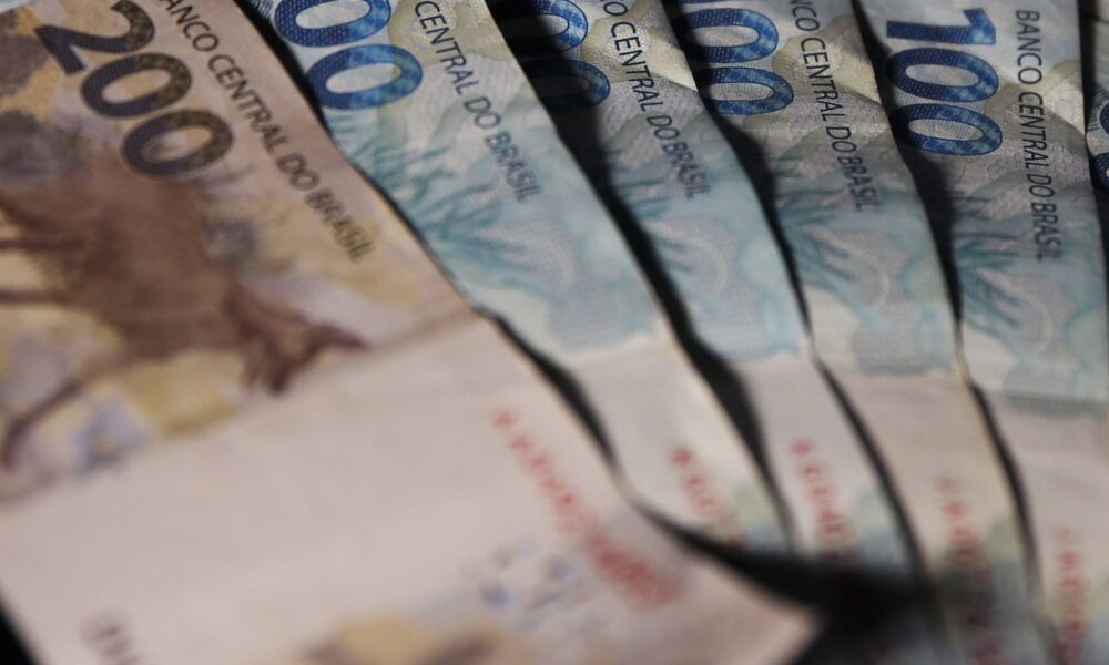 setor-publico-deficit-primario-de-r$-21,2-bilhoes-em-julho