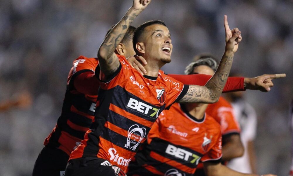 serie-b:-ituano-goleia-ponte-preta-para-deixar-a-zona-do-rebaixamento