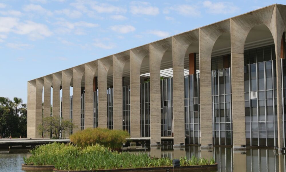 brasil-condena-ato-de-israel-que-considerou-guterres-persona-non-grata