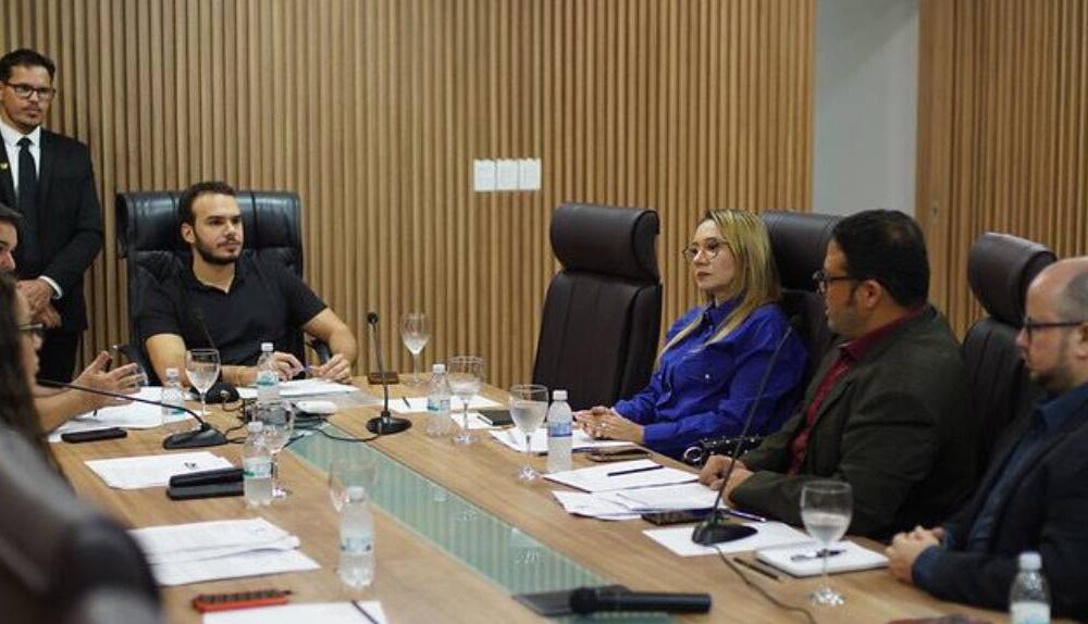 seguranca-juridica-reuniao-da-comissao-de-cultura-da-ale-rr-discute-revogacao-de-lei-sobre-tombamento-de-508-predios-publicos-|-ale-rr-|-assembleia-legislativa-de-roraima