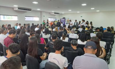 alunos-recebem-certificados-de-conclusao-de-aulas-teoricas-–-governo-de-roraima