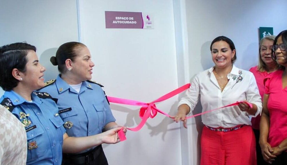 autoestima-e-saude-mental-ale-rr-inaugura-“espaco-de-autocuidado”-para-acolher-mulheres-em-situacao-de-vulnerabilidade-|-ale-rr-|-assembleia-legislativa-de-roraima