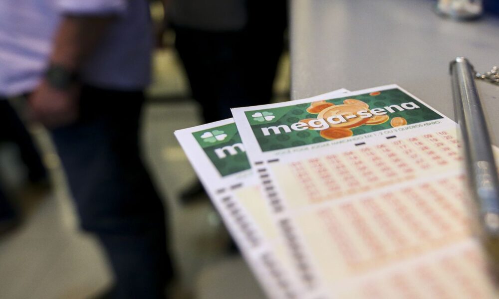 mega-sena-acumula-novamente-e-premio-vai-a-r$-140-milhoes