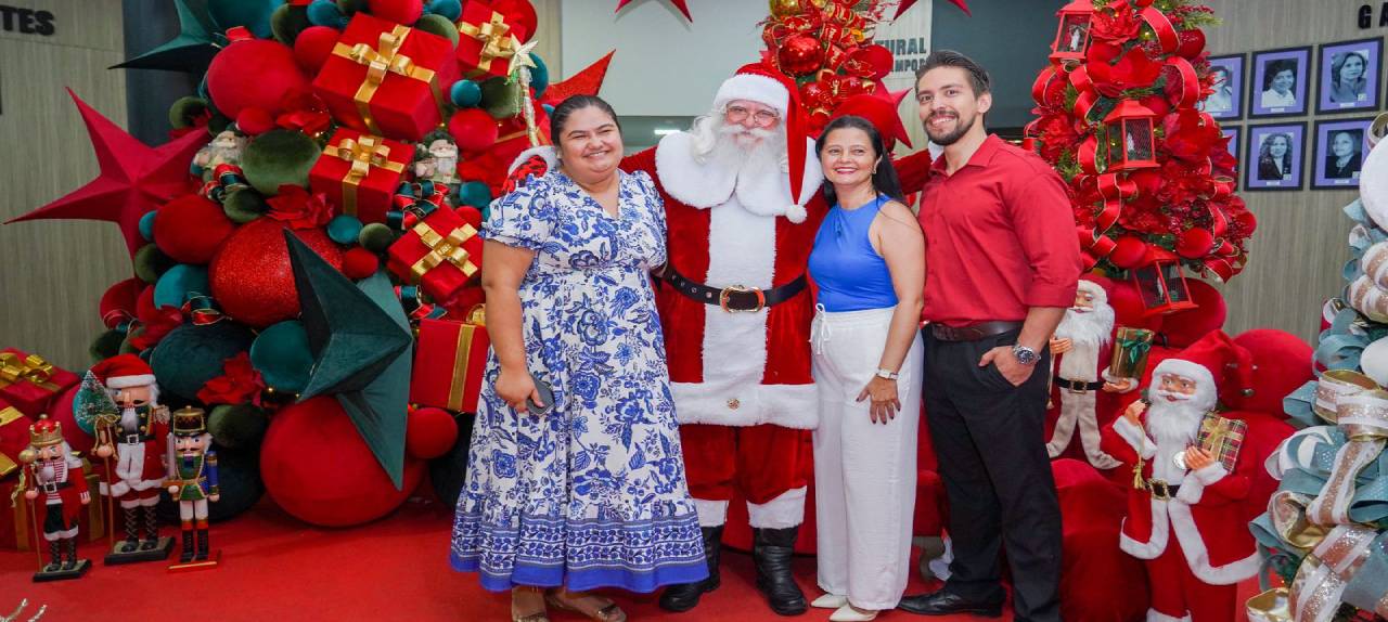 registros-e-pedidos-especiais-ida-do-papai-noel-ao-legislativo-proporciona-boas-memorias-a-servidores,-familiares-e-visitantes-|-ale-rr-|-assembleia-legislativa-de-roraima