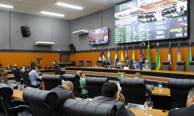 aprimorando-o-servico-publico-ale-rr-aprova-projetos-voltados-a-eficiencia-e-seguranca-na-administracao-publica-|-ale-rr-|-assembleia-legislativa-de-roraima
