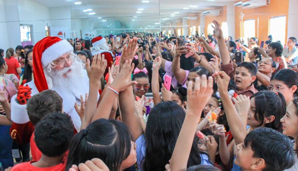 celebracao-natalina-papai-noel-encanta-criancas-do-ccjuv-buritis-em-tarde-inesquecivel-|-ale-rr-|-assembleia-legislativa-de-roraima