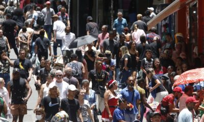 pesquisa:-49%-dos-brasileiros-acreditam-que-pais-vai-melhorar-em-2025