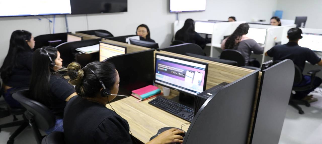 144-mil-ligacoes-duvidas-sobre-cursos-da-escolegis-e-orientacoes-do-procon-lideraram-atendimentos-do-call-center-da-ale-rr-em-2024-|-ale-rr-|-assembleia-legislativa-de-roraima