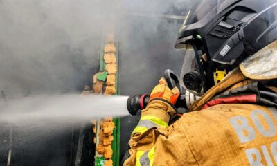 incendio-no-centro-do-rio-atinge-lojas-do-camelodromo-da-uruguaiana