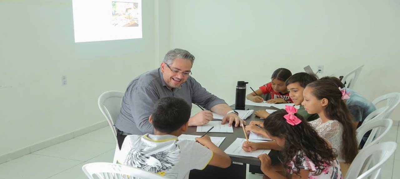 polo-senador-helio-campos-ccjuv-promove-palestra-“meu-corpo,-minhas-regras”-sobre-empoderamento-e-protecao-infantil-|-ale-rr-|-assembleia-legislativa-de-roraima