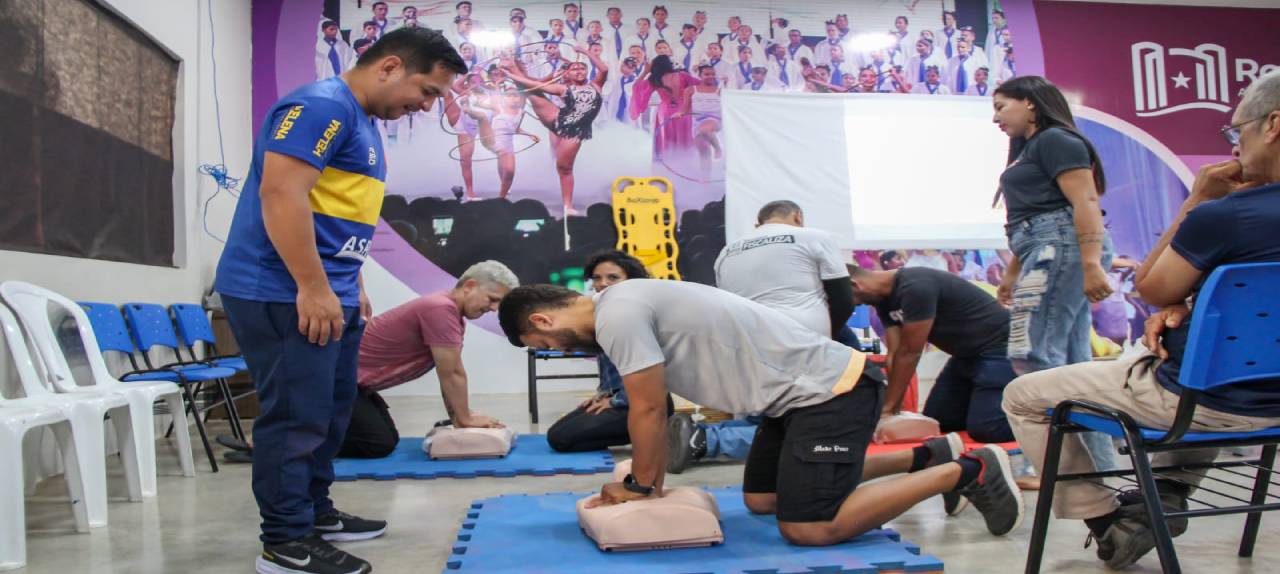 primeiros-socorros-servidores-do-centro-de-convivencia-da-juventude-aprimoram-tecnicas-de-salvamento-|-ale-rr-|-assembleia-legislativa-de-roraima