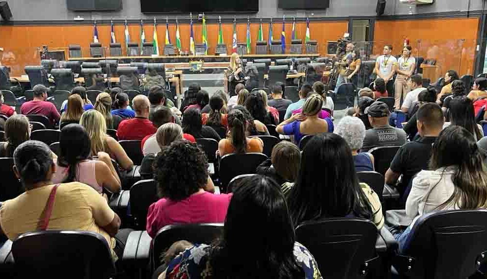 dialogo-e-inclusao-teamarr-reune-mais-de-500-pais-de-criancas-e-adolescentes-para-apresentacao-de-projetos-para-2025-|-ale-rr-|-assembleia-legislativa-de-roraima