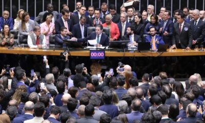 hugo-motta-e-eleito-presidente-da-camara-dos-deputados