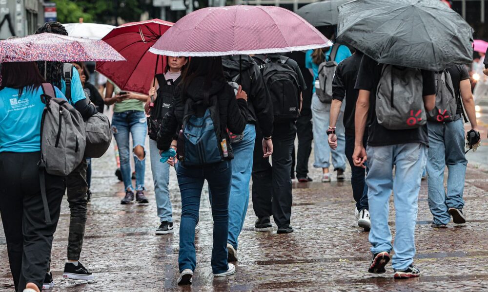 sabado-tem-alertas-para-tempestade-e-calor-extremo-no-pais