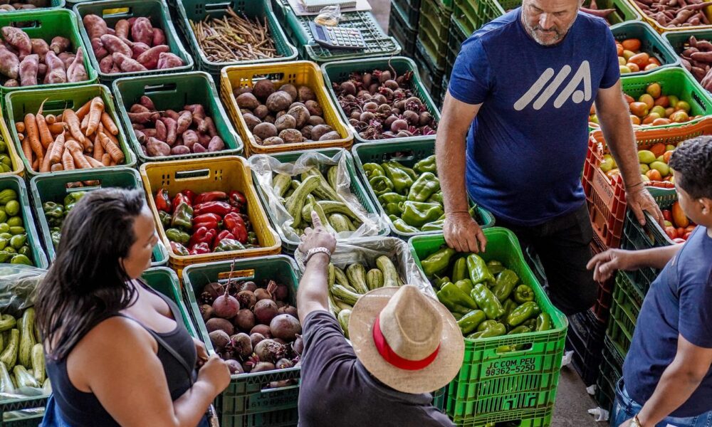 inflacao-dos-alimentos-e-explicada-por-menos-oferta,-diz-ibge
