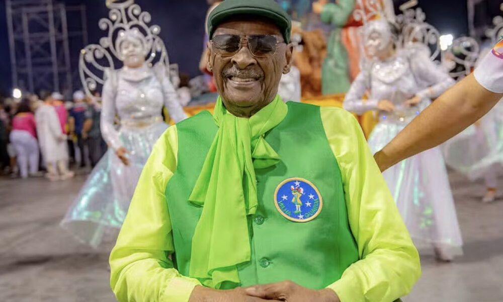 morre-seo-carlao-do-peruche,-simbolo-do-carnaval-de-sao-paulo