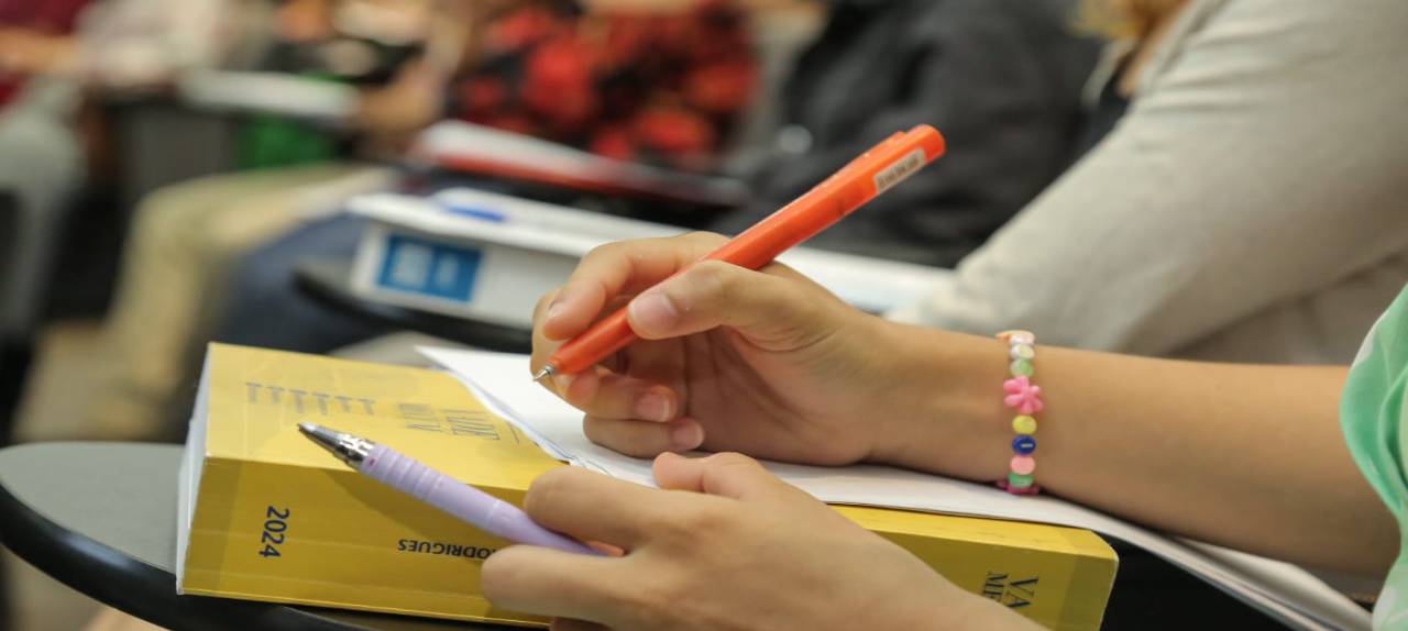 progresso-academico-pl-aprovado-na-ale-rr-propoe-diretrizes-para-acolhimento-e-permanencia-de-gestantes-e-maes-no-ambiente-universitario-|-ale-rr-|-assembleia-legislativa-de-roraima