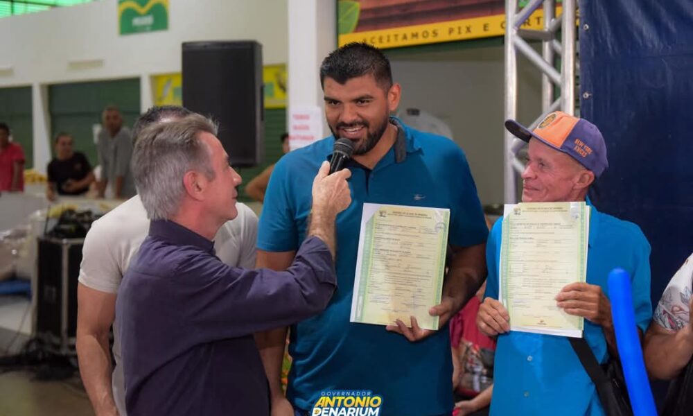 governo-contempla-mais-de-350-familias-da-capital-e-do-interior-com-titulos-definitivos-–-governo-de-roraima
