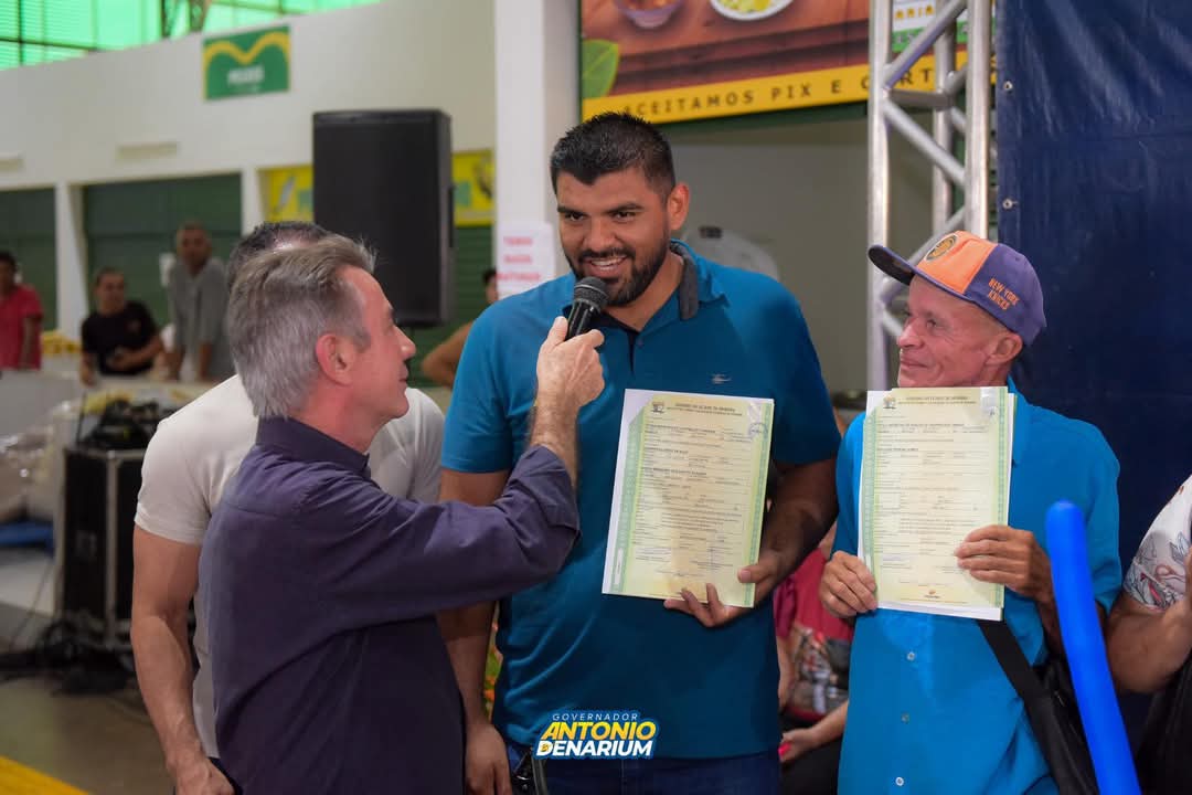 governo-contempla-mais-de-350-familias-da-capital-e-do-interior-com-titulos-definitivos-–-governo-de-roraima