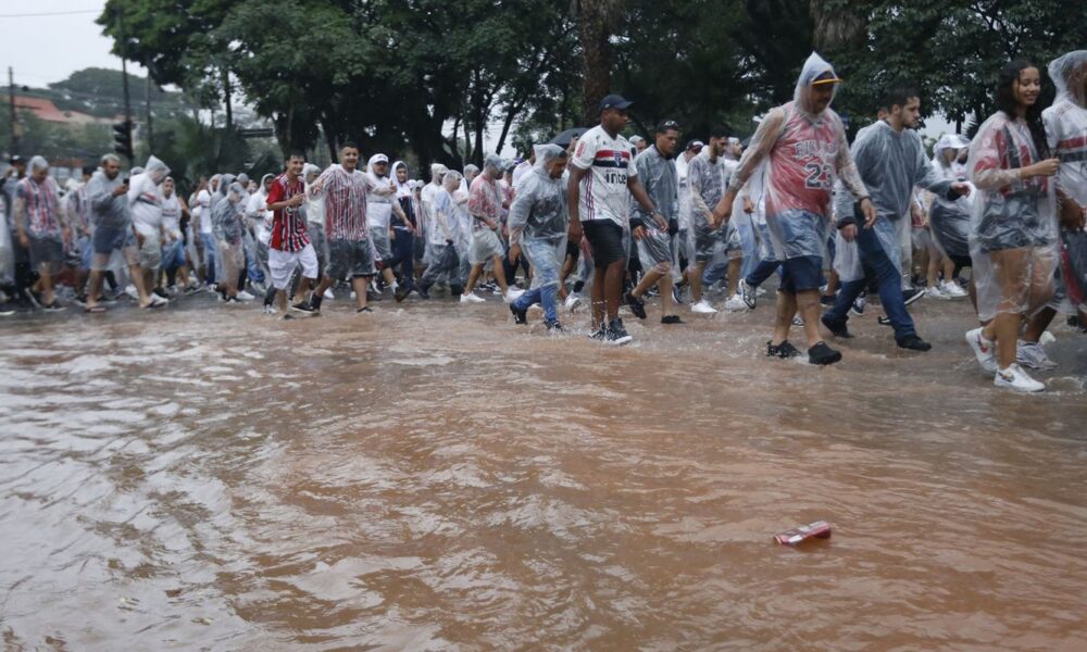tempestade-atinge-regiao-metropolitana-de-sao-paulo-e-causa-uma-morte