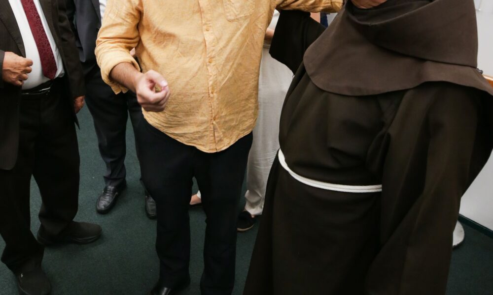 greve-de-fome:-braga-acampa-na-camara-apos-conselho-votar-cassacao