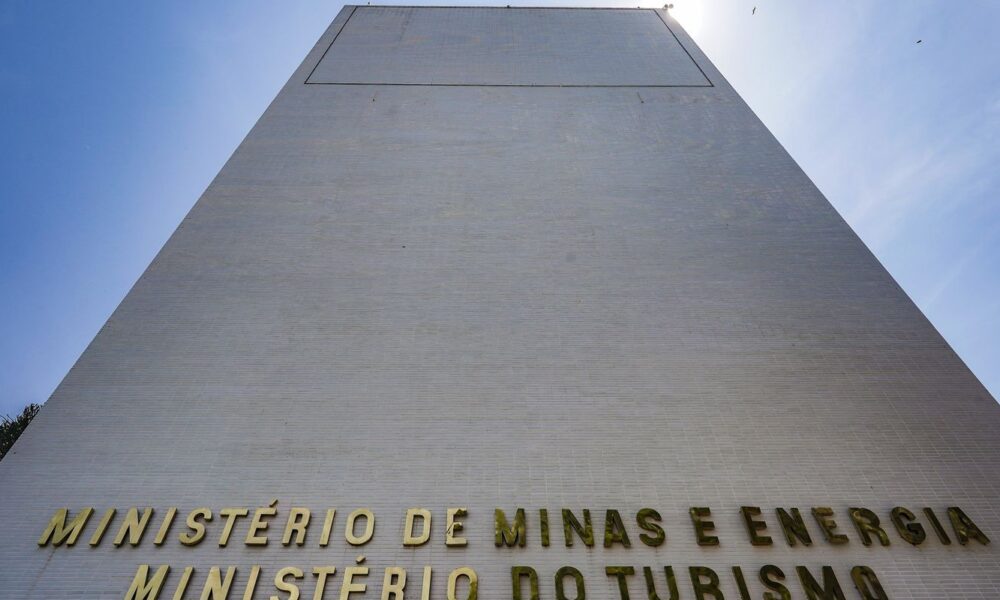 ministerio-do-turismo-cancela-cadastro-da-empresa-hurb