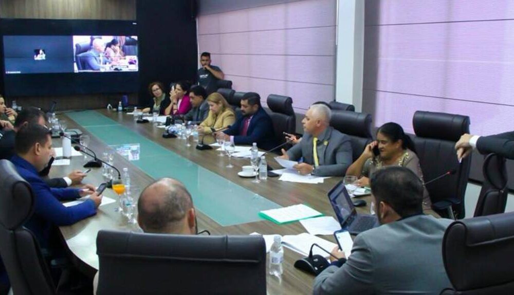 poderes-deputados-aprovam-criacao-de-cargos-no-tj-rr-e-mudanca-no-fundo-especial-do-mp-rr-|-ale-rr-|-assembleia-legislativa-de-roraima
