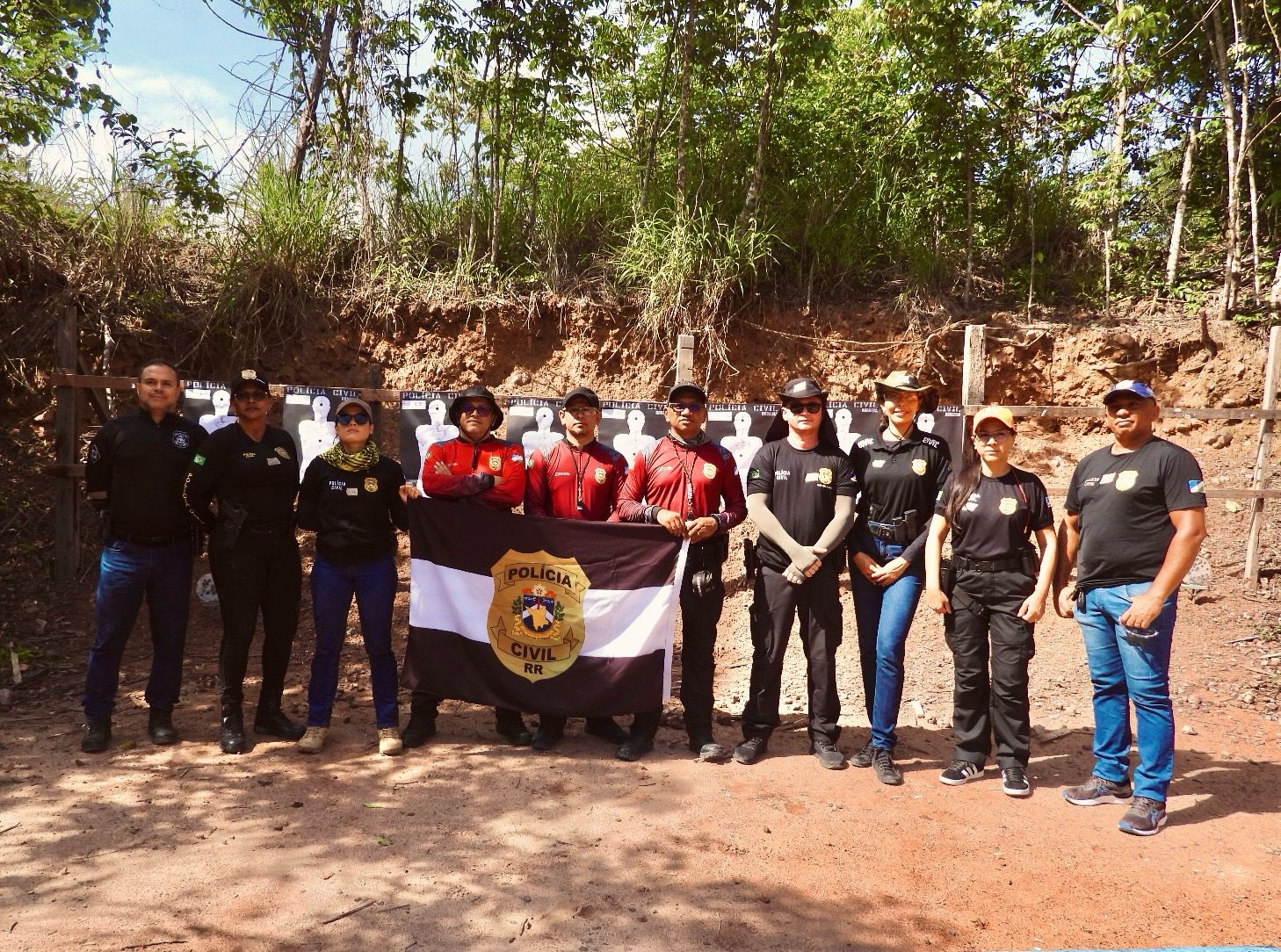 policiais-civis-participam-de-curso-de-atualizacao-e-aperfeicoamento-em-tiro-–-governo-de-roraima