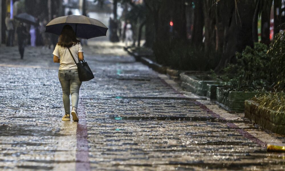 dias-das-maes-pode-ser-chuvoso-em-maior-parte-do-pais,-preve-inmet