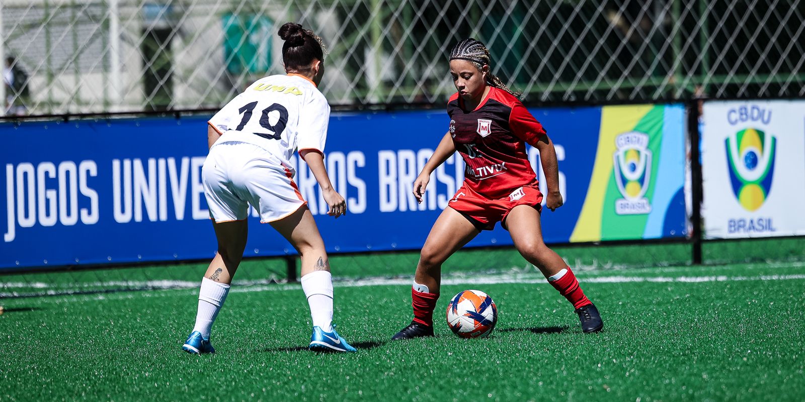 x1-se-destaca-no-jubs-e-sergipana-brilha-em-campo-com-titulo