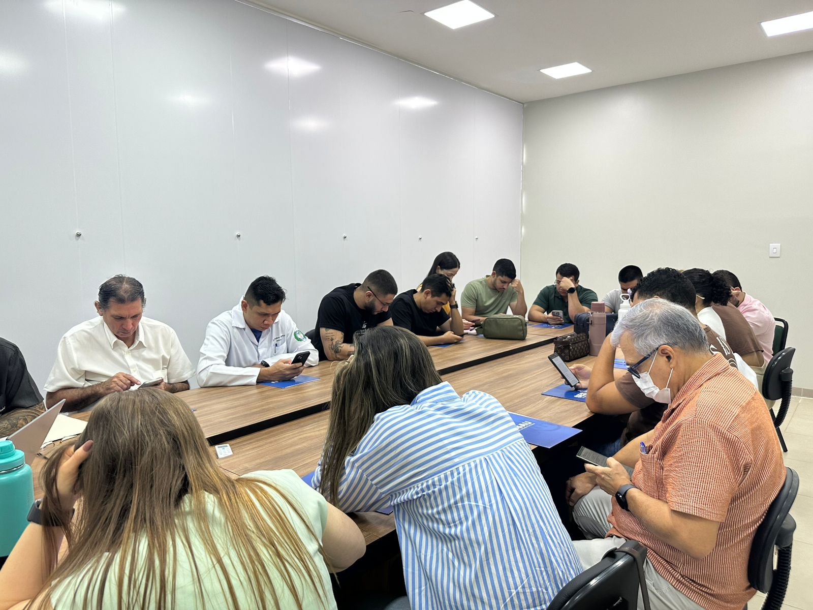 medicos-participam-de-treinamento-sobre-morte-encefalica-no-hgr-–-governo-de-roraima