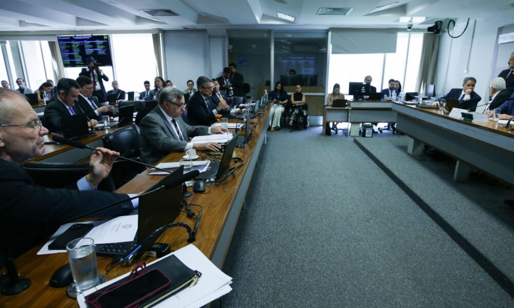 ccj-do-senado-suspende-demarcacao-de-terras-indigenas-em-sc